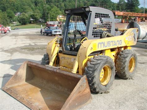 mustang 2105 skid steer specs|mustang loader specs.